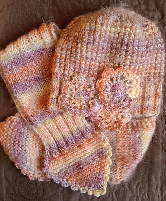 Cepurīte un minišallīte